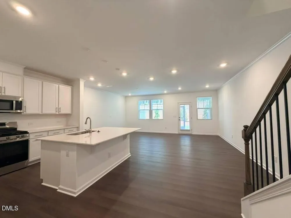 228 Deercroft Drive Apex, NC 27539