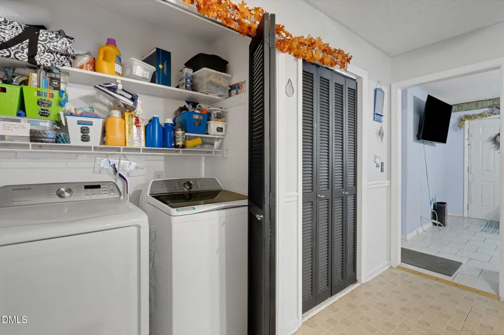 905 Alexander Stewart Drive Hillsborough, NC 27278
