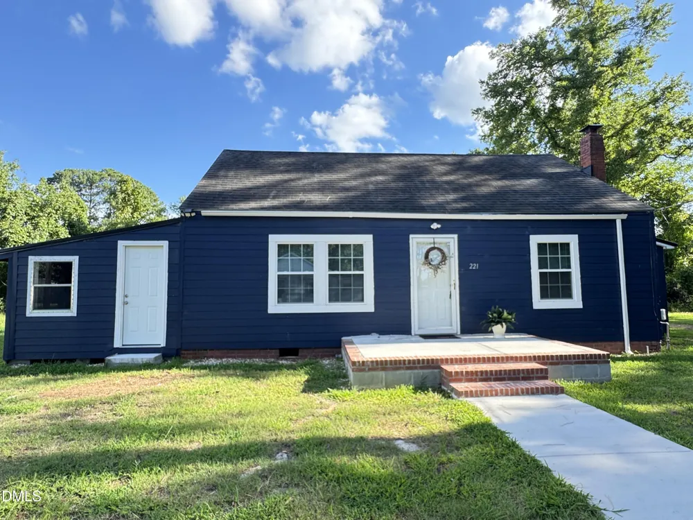 221 Adamsville Court Rocky Mount, NC 27803