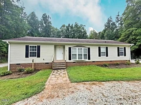 88 Dixon Lane