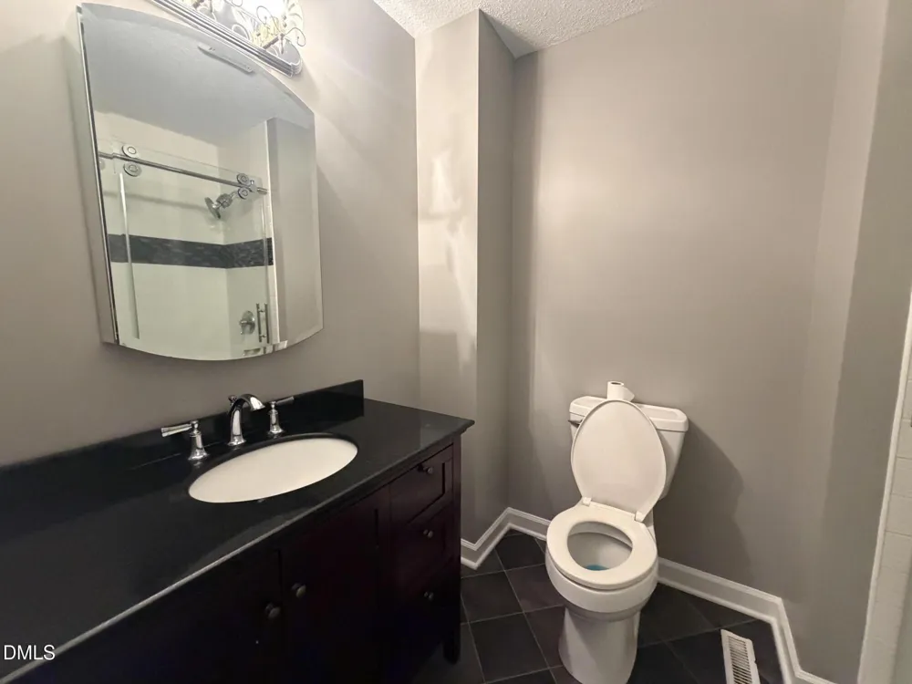 3620 Westmeadow Lane Elon, NC 27244