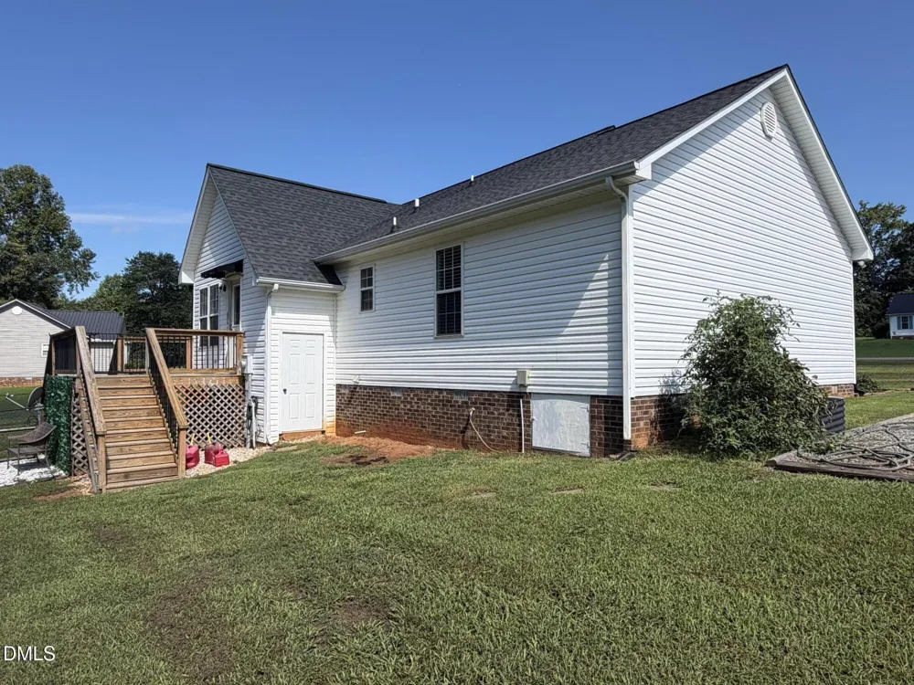 3620 Westmeadow Lane Elon, NC 27244