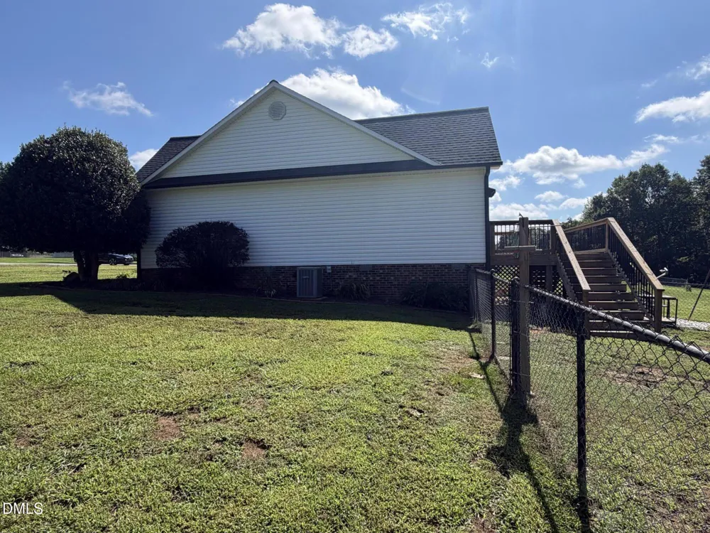 3620 Westmeadow Lane Elon, NC 27244