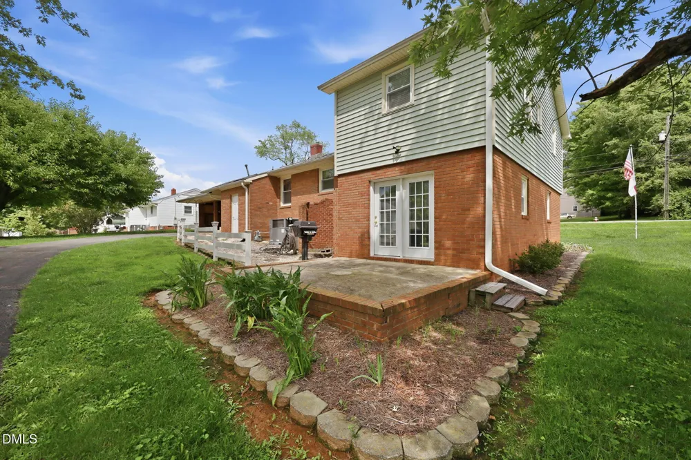 401 Ninth Street Mebane, NC 27302