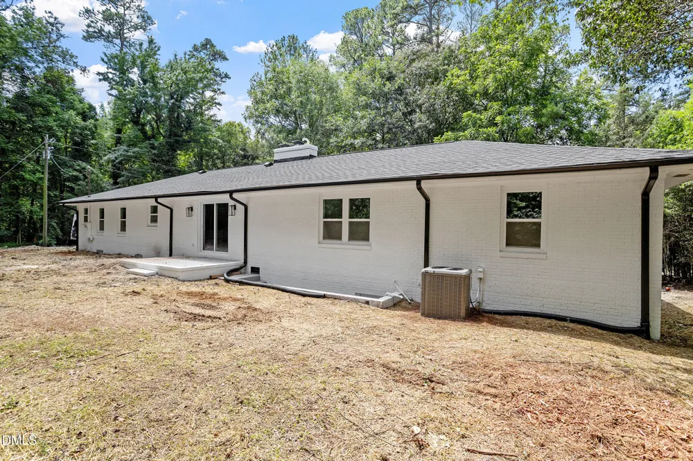 988 Nc 87 Pittsboro, NC 27312
