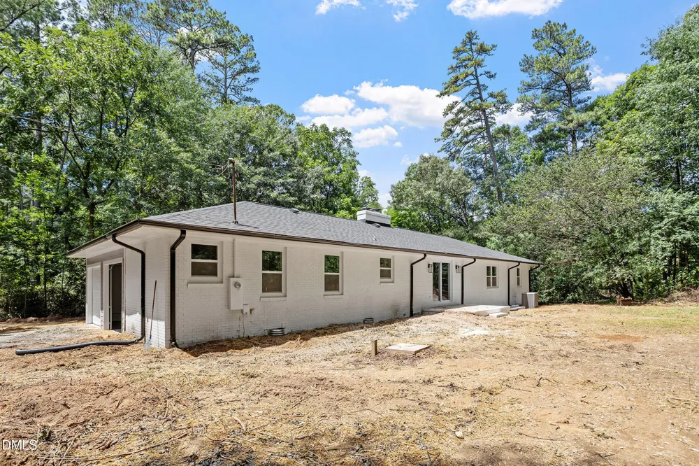 988 Nc 87 Pittsboro, NC 27312