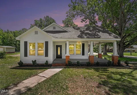207 Old Post Road