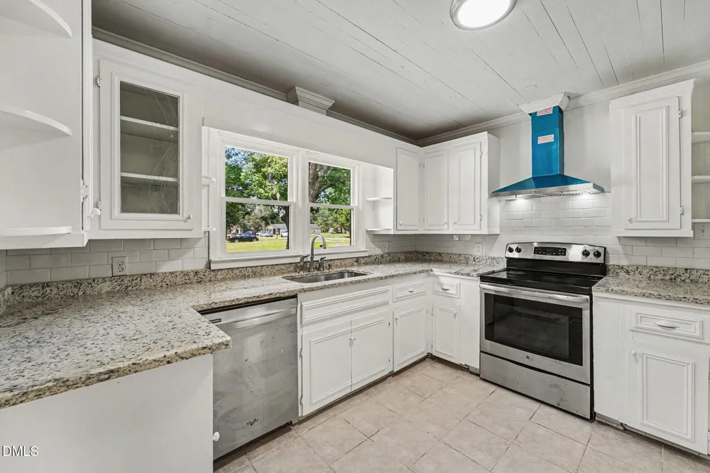 207 Old Post Road Erwin, NC 28339