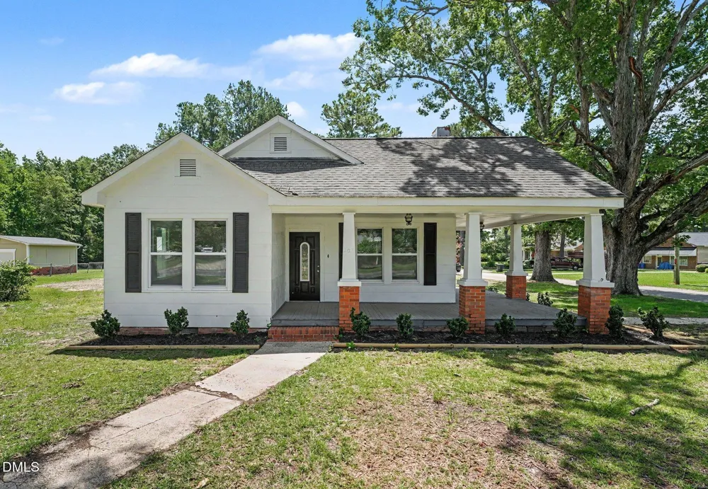 207 Old Post Road Erwin, NC 28339