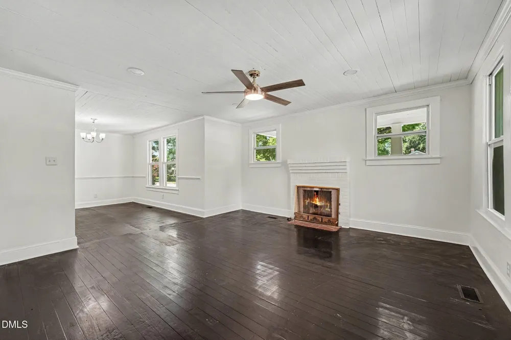 207 Old Post Road Erwin, NC 28339