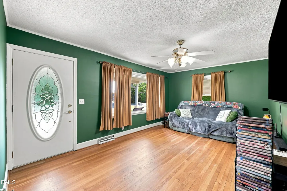 2514 John Lewis Road Burlington, NC 27217
