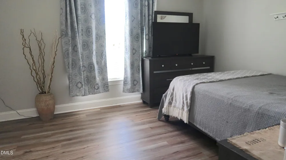 89 Gallery Drive #203 Spring Lake, NC 28390