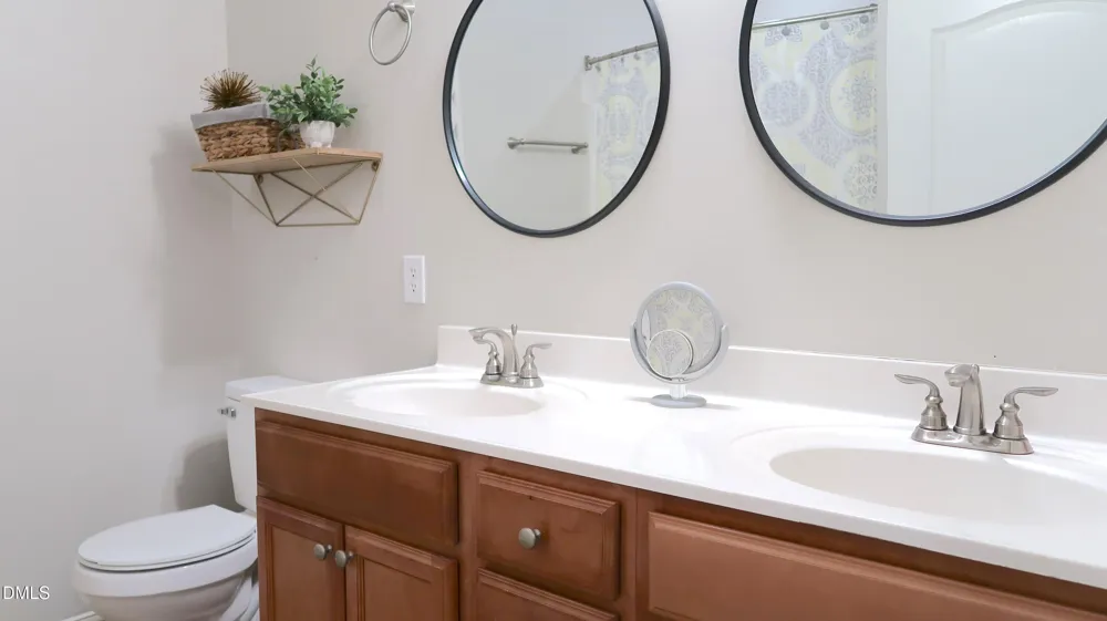 89 Gallery Drive #203 Spring Lake, NC 28390