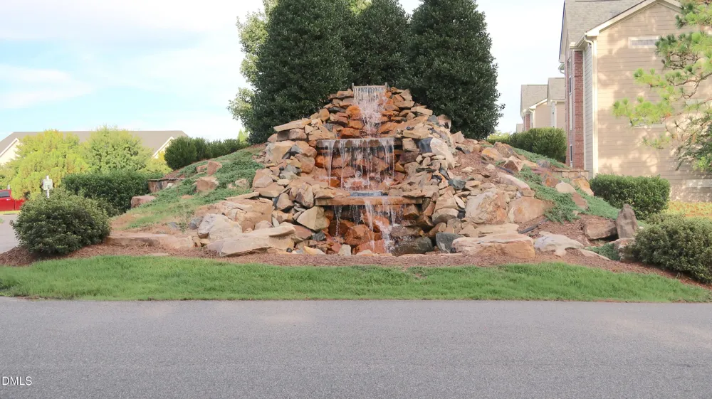 89 Gallery Drive #203 Spring Lake, NC 28390