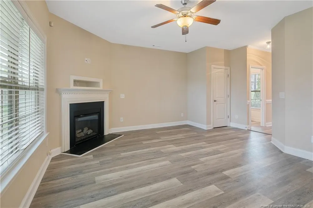 694 Century Drive Cameron, NC 28326