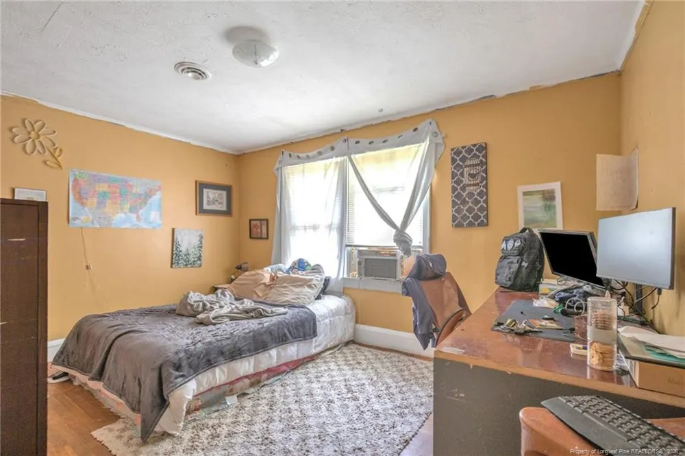 318 Elm Street Maxton, NC 28364