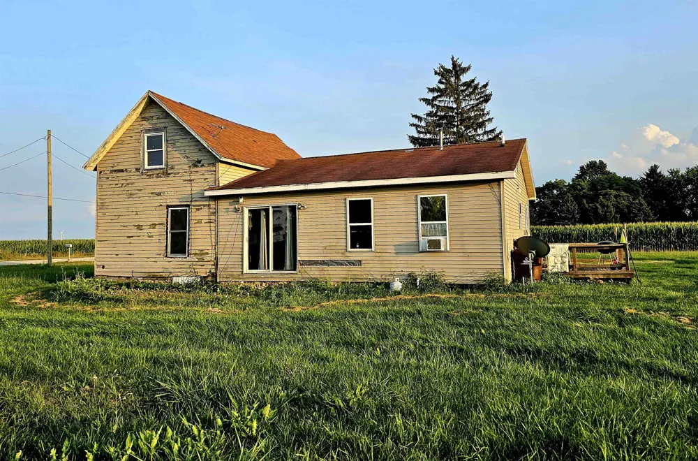 11465 Begole Road Pine River Township, MI 48880