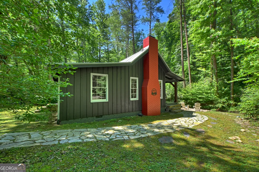 280 Serenity Place Ellijay, GA 30540