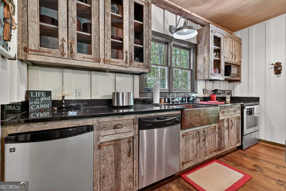 280 Serenity Place Ellijay, GA 30540