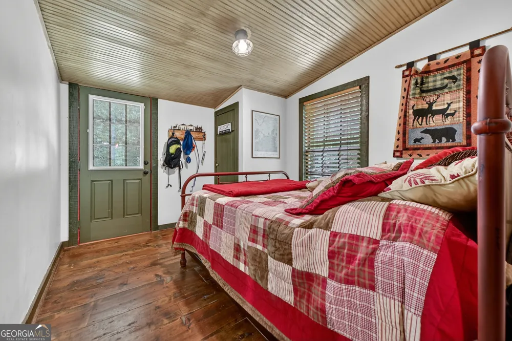 280 Serenity Place Ellijay, GA 30540