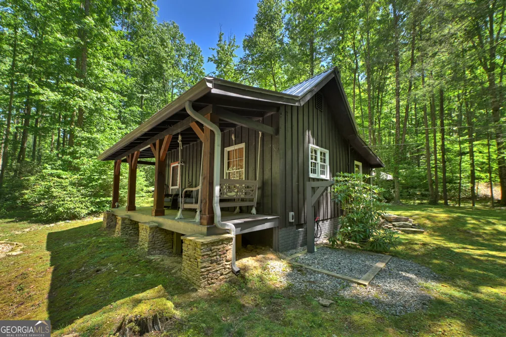 280 Serenity Place Ellijay, GA 30540