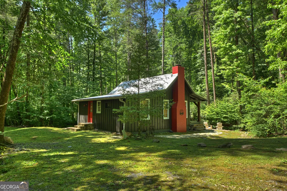 280 Serenity Place Ellijay, GA 30540