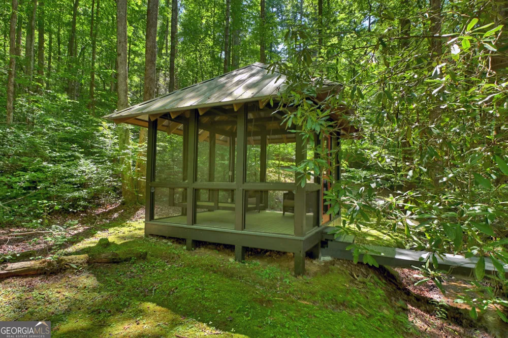 280 Serenity Place Ellijay, GA 30540