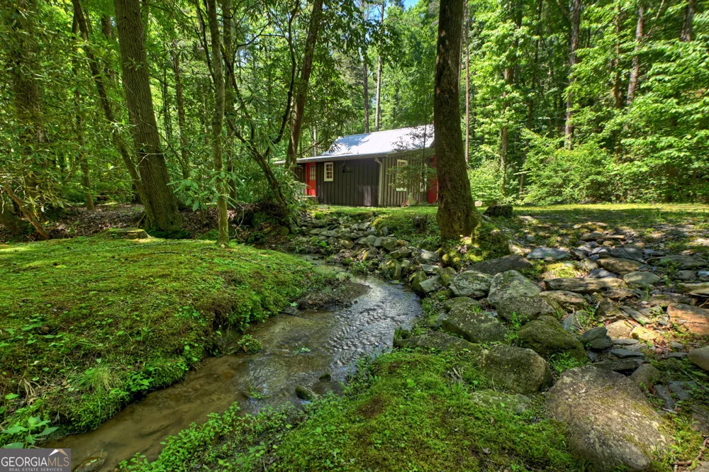 280 Serenity Place Ellijay, GA 30540