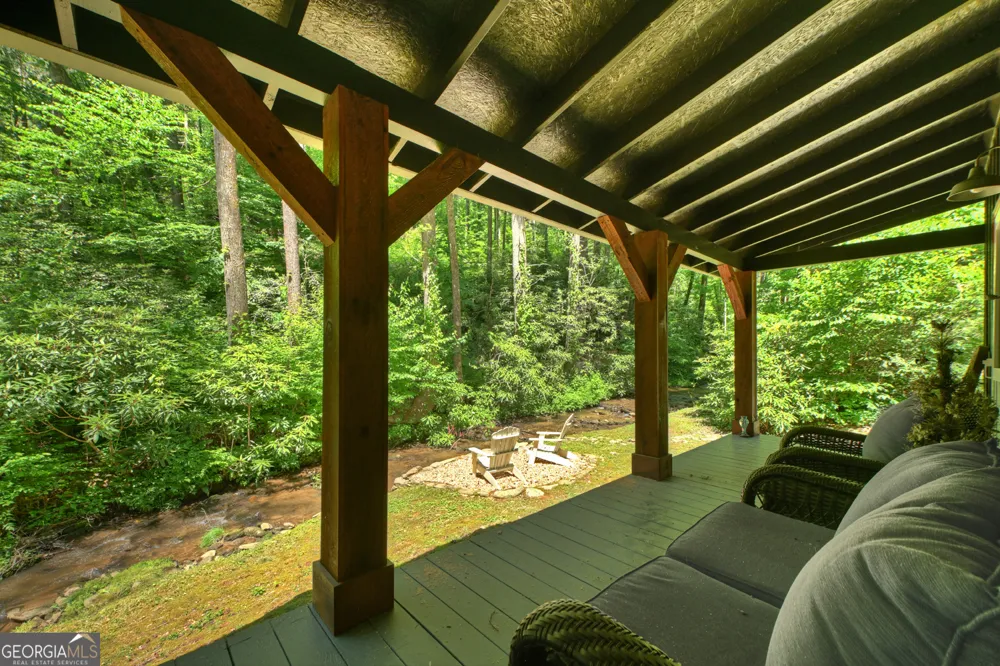 280 Serenity Place Ellijay, GA 30540