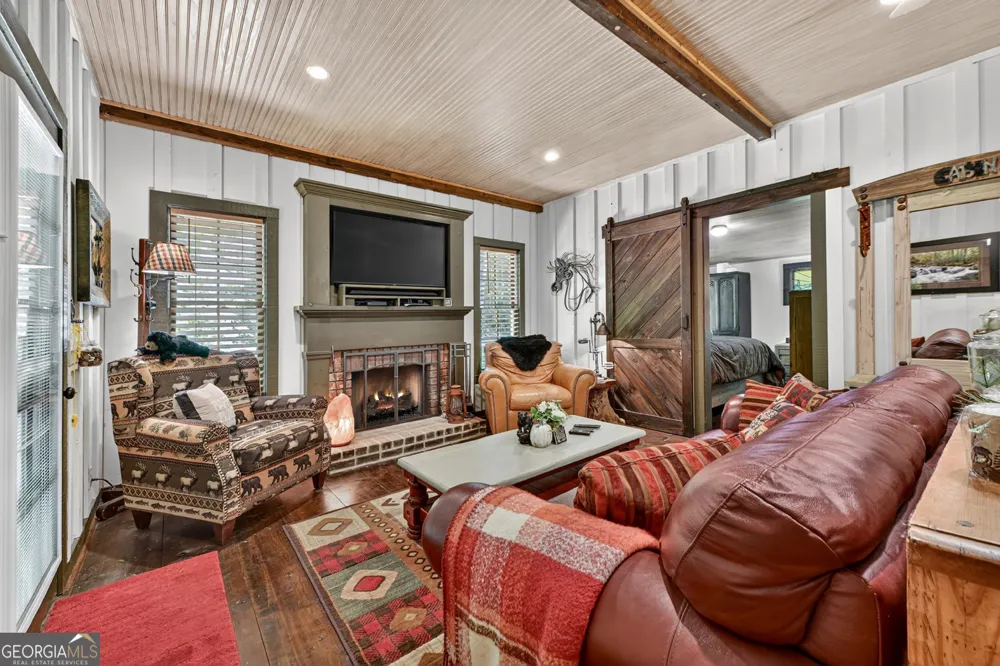 280 Serenity Place Ellijay, GA 30540