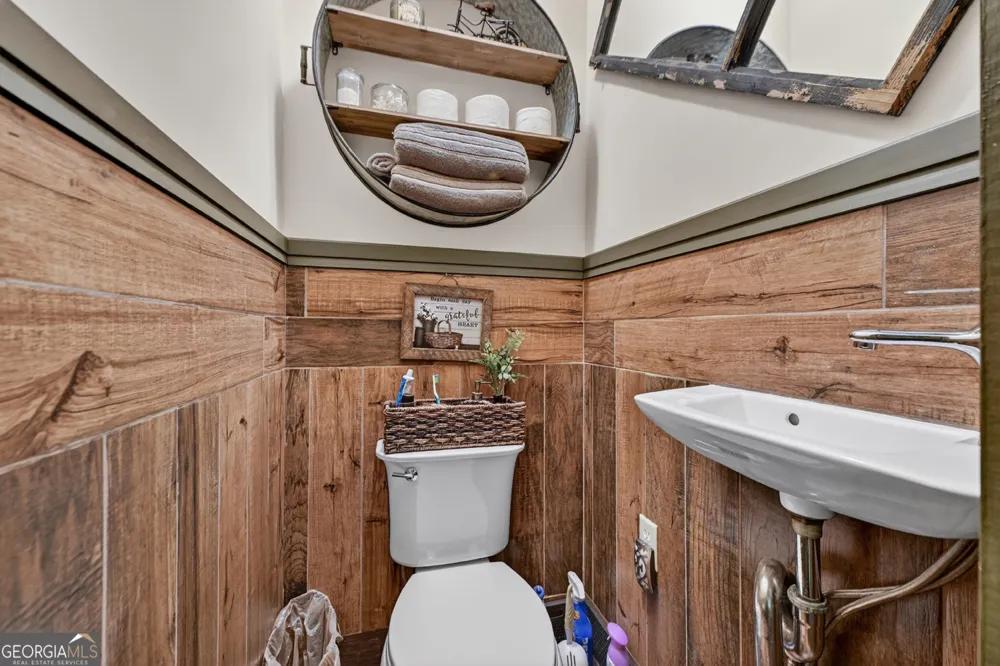 280 Serenity Place Ellijay, GA 30540