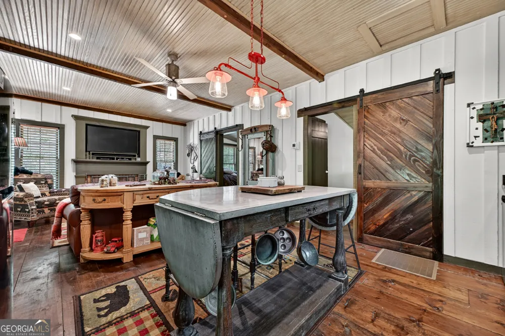 280 Serenity Place Ellijay, GA 30540