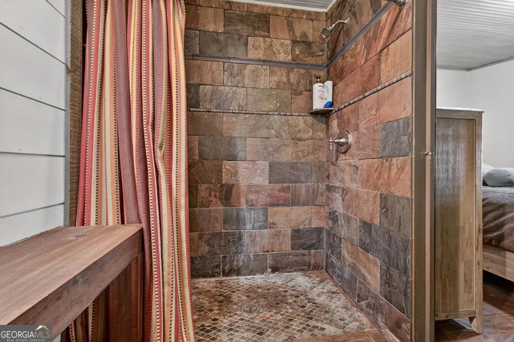 280 Serenity Place Ellijay, GA 30540