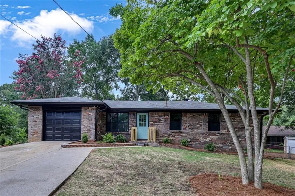 2391 Prestige Valley Court Morrow, GA 30260