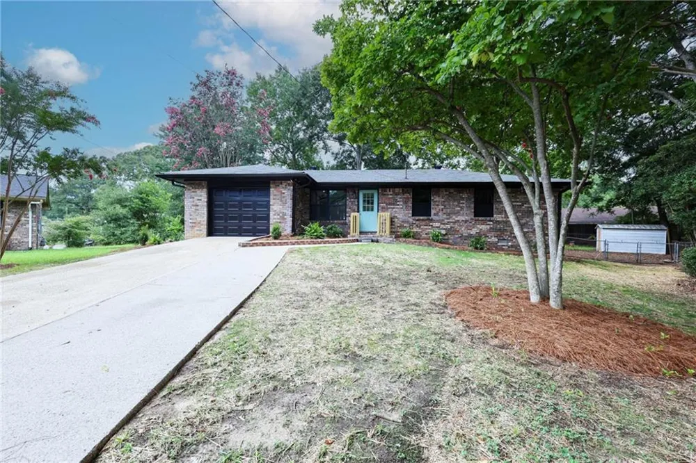 2391 Prestige Valley Court Morrow, GA 30260