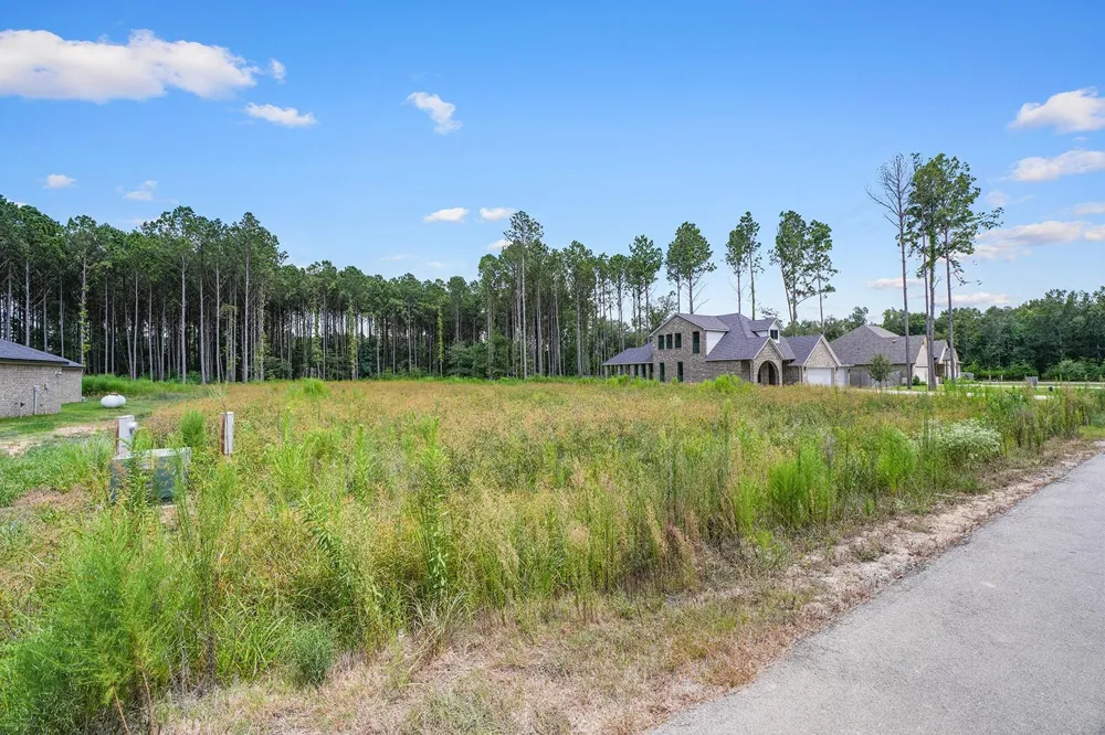 4308 Road 66128 Dayton, TX 77535