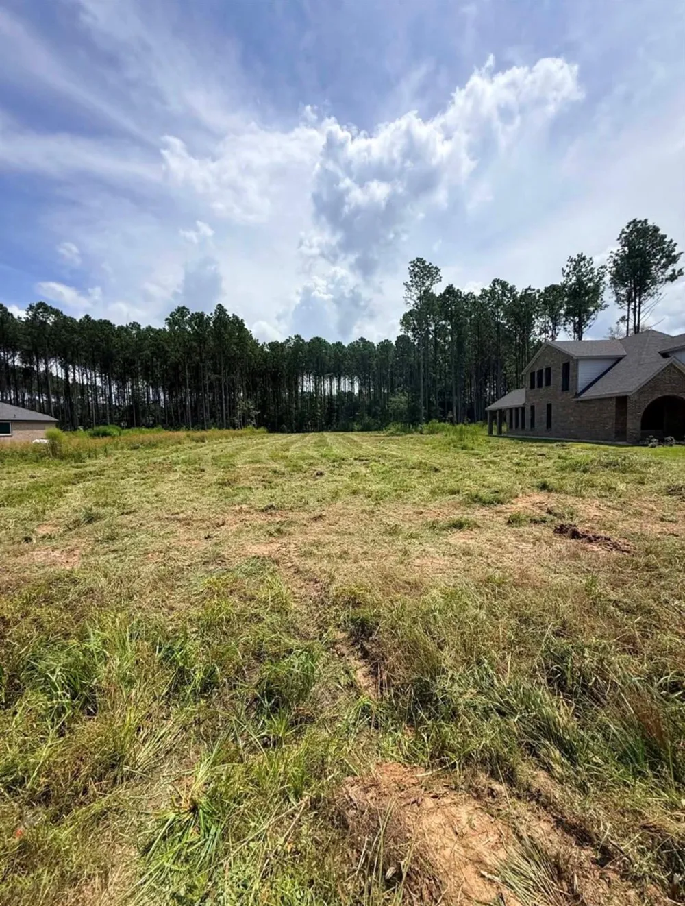 4308 Road 66128 Dayton, TX 77535