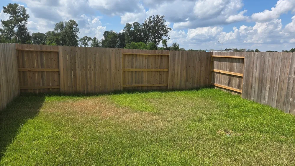 952 Pertuso Lane Huffman, TX 77336