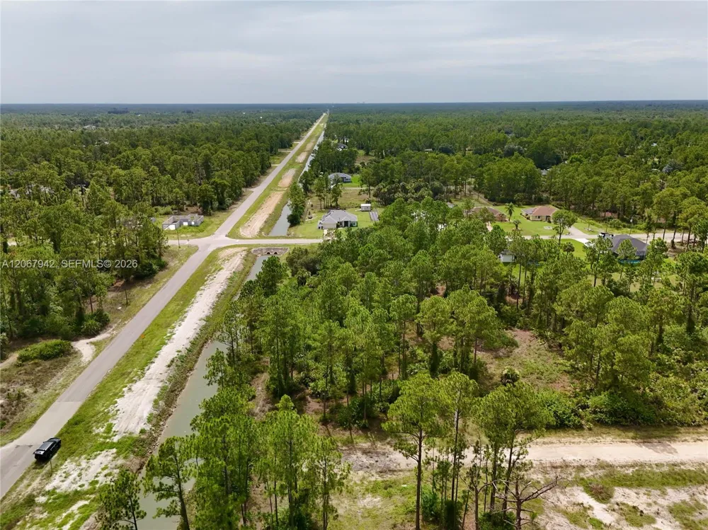1201 LOUIS AVE Lehigh Acres, FL 33972