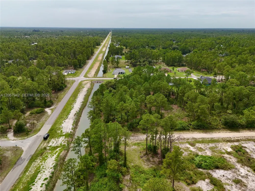 1201 LOUIS AVE Lehigh Acres, FL 33972