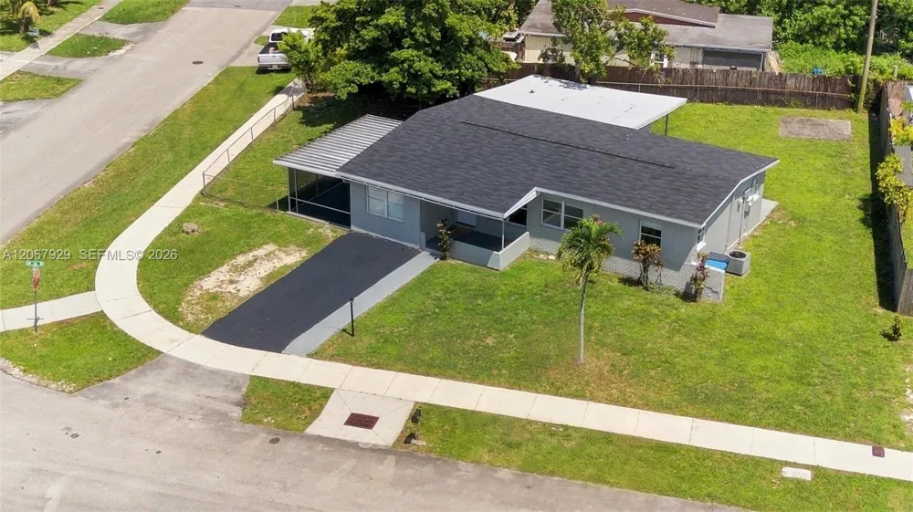 4160 SW 36th St West Park, FL 33023
