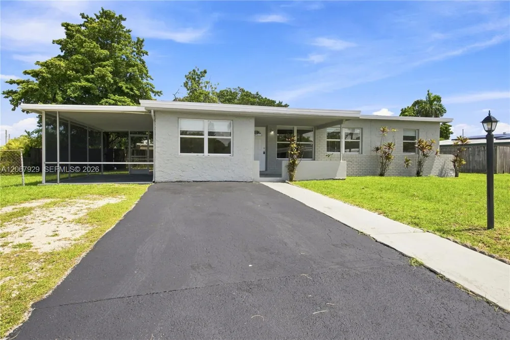 4160 SW 36th St West Park, FL 33023