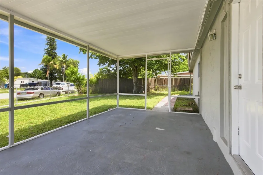 4160 SW 36th St West Park, FL 33023