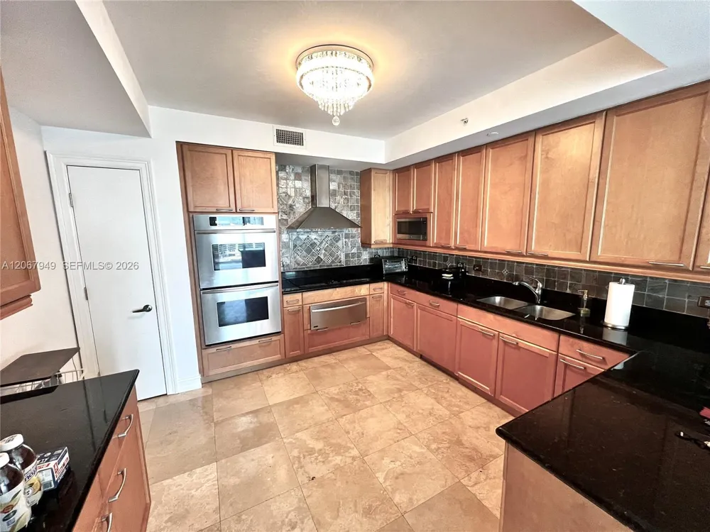 3201 NE 183rd St #2305 Aventura, FL 33160