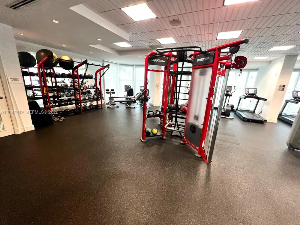 3201 NE 183rd St #2305 Aventura, FL 33160