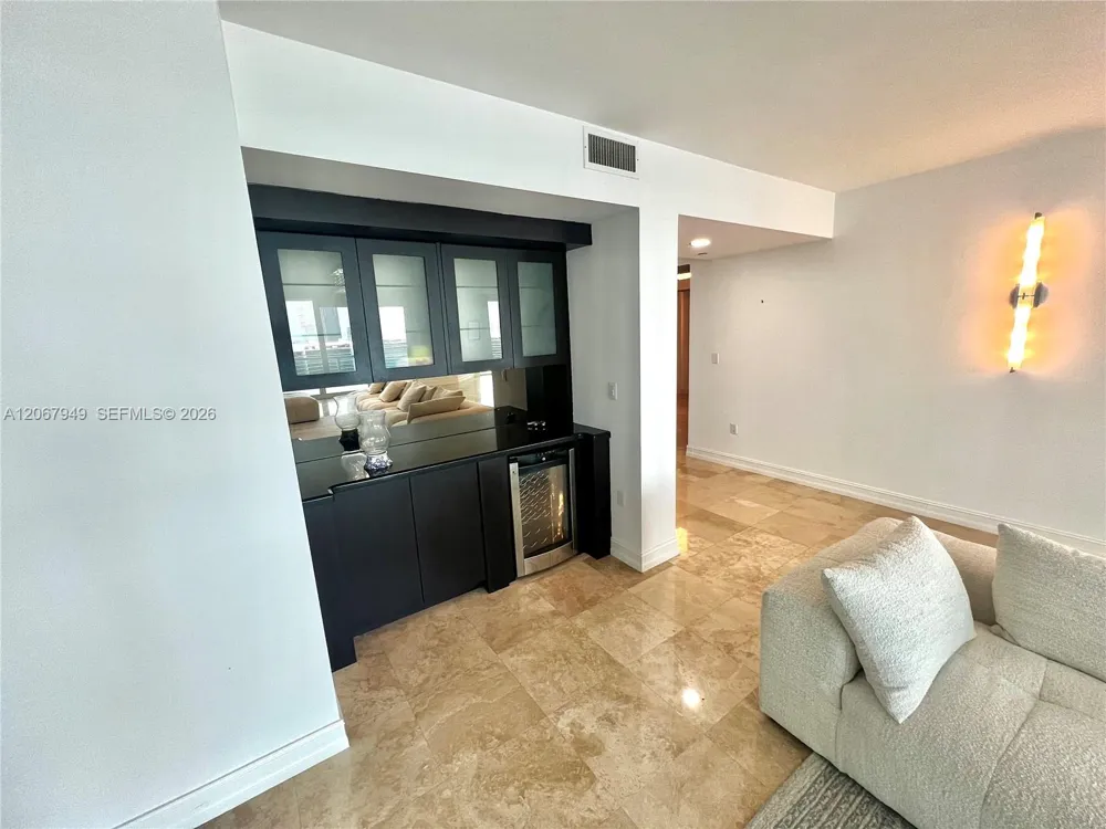 3201 NE 183rd St #2305 Aventura, FL 33160