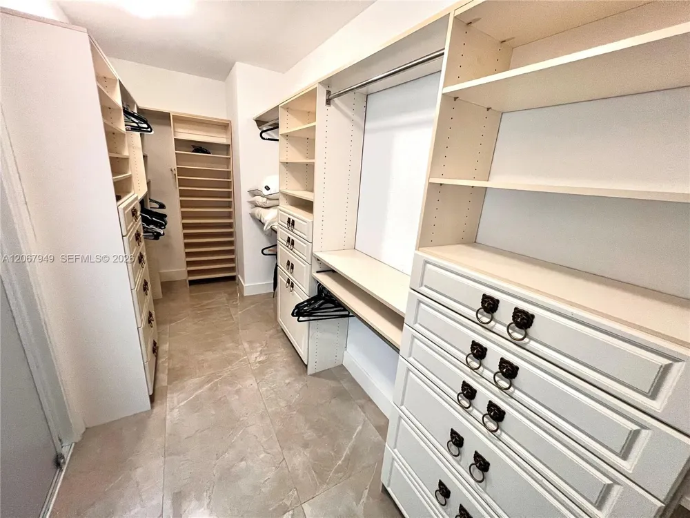 3201 NE 183rd St #2305 Aventura, FL 33160