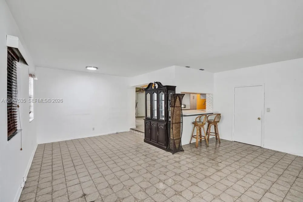 16520 NW 18th Ave Miami Gardens, FL 33054