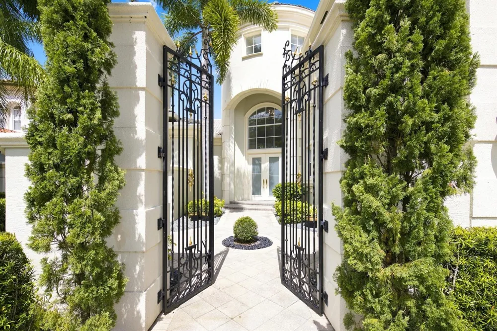 2311 Stotesbury Way Wellington, FL 33414