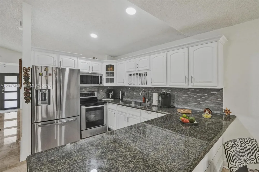 14335 SW 112th Ter Miami, FL 33186